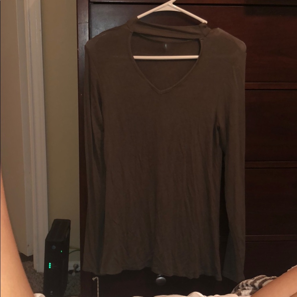 long sleeve t shirt